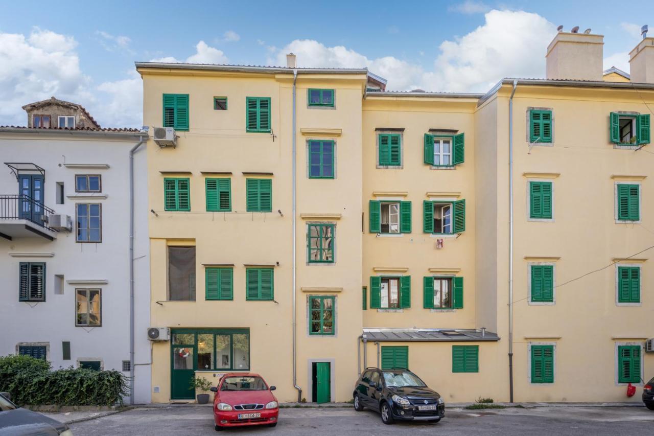 Naval Apartment Rijeka Exterior photo